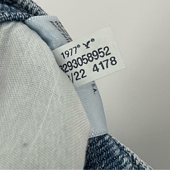 AEO 16 Curvy Mom stretch Jeans distressed destructed ripped 4178 - Picture 11 of 13